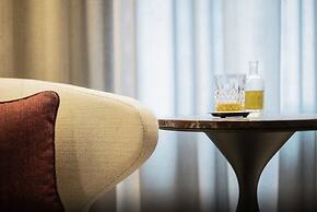 Next Hotel Melbourne, Curio Collection by Hilton