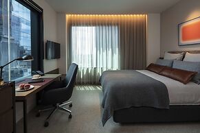 Next Hotel Melbourne, Curio Collection by Hilton