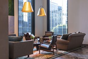 Next Hotel Melbourne, Curio Collection by Hilton