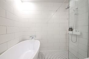 Brown Dot Hotel Busan Sajik Stadium