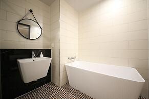 Brown Dot Hotel Busan Sajik Stadium