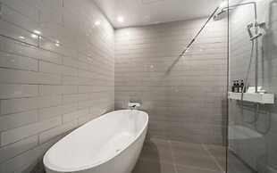 Brown Dot Hotel Busan Sajik Stadium