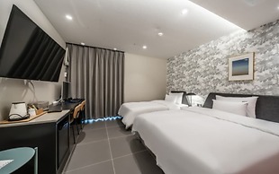 Brown Dot Hotel Busan Sajik Stadium