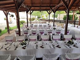 Hotel Čertousy