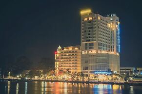 Diamond Stars Ben Tre Hotel