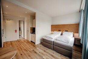 Coffee Fellows Hotel & Longstay
