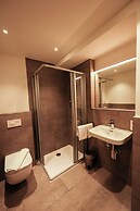 Coffee Fellows Hotel & Longstay