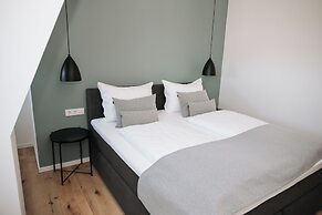 Coffee Fellows Hotel & Longstay