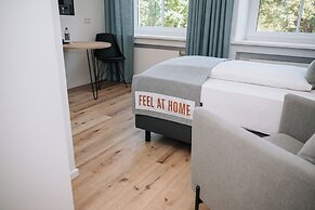 Coffee Fellows Hotel & Longstay