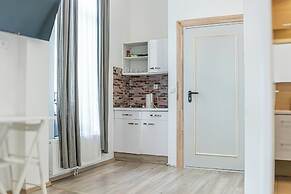 Modern Apartment Wiener Stadthalle 1