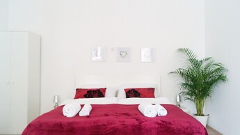 Modern Apartment Wiener Stadthalle 1