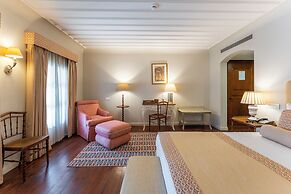 RuinAdalia Hotel