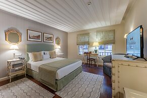 RuinAdalia Hotel