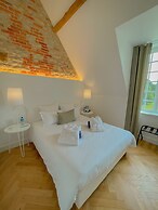 Chateau Les Garennes