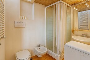 dHomes - Apartments and Rooms