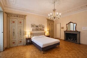 dHomes - Apartments and Rooms