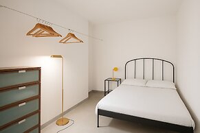 dHomes - Apartments and Rooms