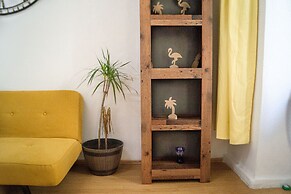 Vibrant Apartment Near Downtown