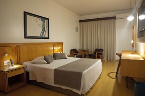 Ritz Plaza Hotel