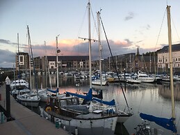 Chapel St Apartments