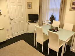 Chapel St Apartments