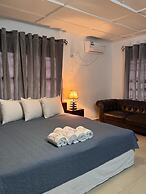 Paloma Guest House & Restaurant