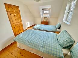 Riverside Cottage, Ramelton, The Wild Atlantic Way