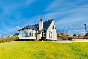 Riverside Cottage, Ramelton, The Wild Atlantic Way