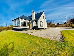 Riverside Cottage, Ramelton, The Wild Atlantic Way