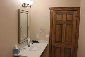 Twisters Bed and Breakfast