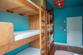 LONGBOARD PARADISE SURF CLUB