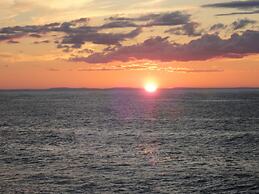 Stunning 2-bed Apartment in Poli Crysochous