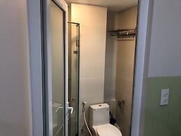 New Hampton Hospitality - Cornelia Hotel & Apartment