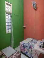 Anggun Homestay - Hostel