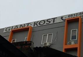 Giant Kost