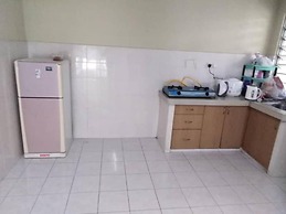 Dorm Melati Pak Abu - Hostel