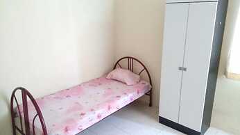 Dorm Melati Pak Abu - Hostel