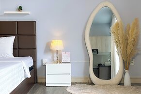 Eva Adam Hotel