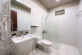 Eva Adam Hotel