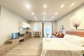 Eva Adam Hotel