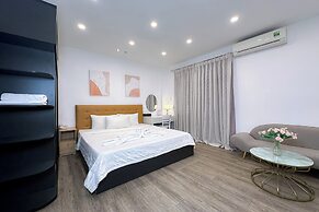Eva Adam Hotel
