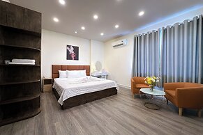 Eva Adam Hotel