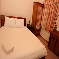 Quang Chien Hotel by Zuzu