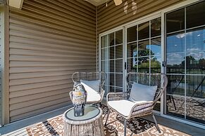 Golden Getaway 2 Bedroom Condo by RedAwning