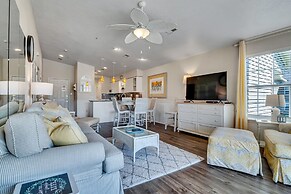 Golden Getaway 2 Bedroom Condo by RedAwning