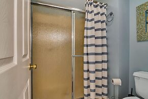 Golden Getaway 2 Bedroom Condo by RedAwning