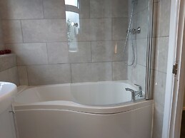Bakewell House-Huku Kwetu