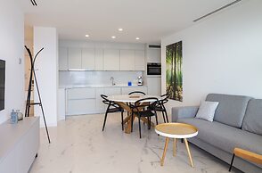 Blue Line Apartment Hotel