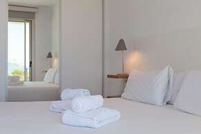 Blue Line Apartment Hotel