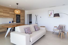 Blue Line Apartment Hotel